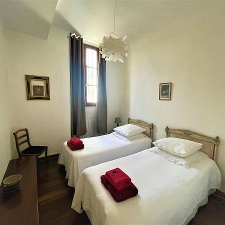 Tres Bel Appartement Dijonnais Place Wilson Gutembert Ngoại thất bức ảnh